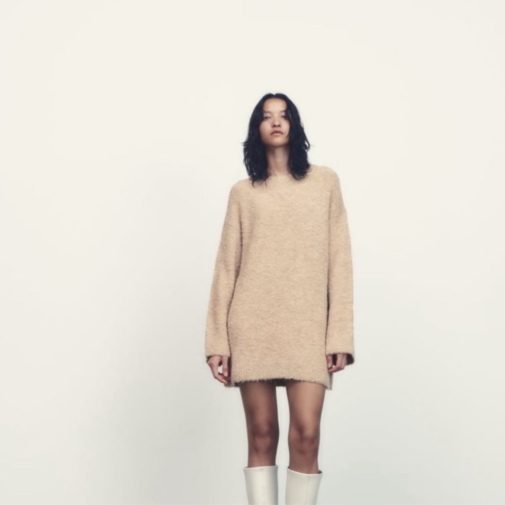 Zara - boucle knit sweater